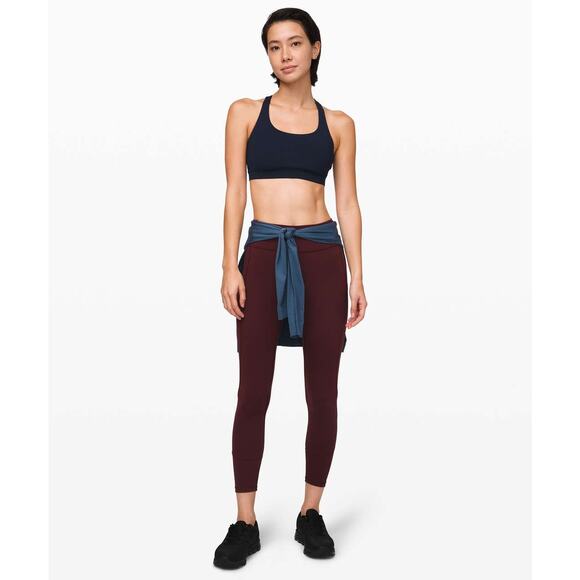 Lululemon In Movement Tight 25" *Everlux Size 6 Garnet EUC - Picture 7 of 8